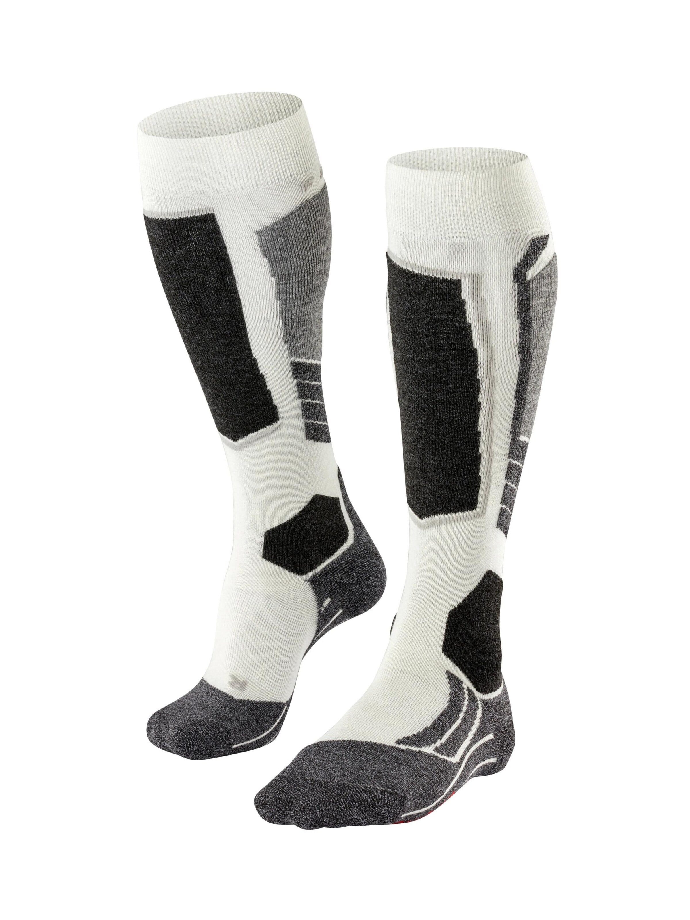 FALKE Athletic Socks 'SK2 Intermediate' in White: front