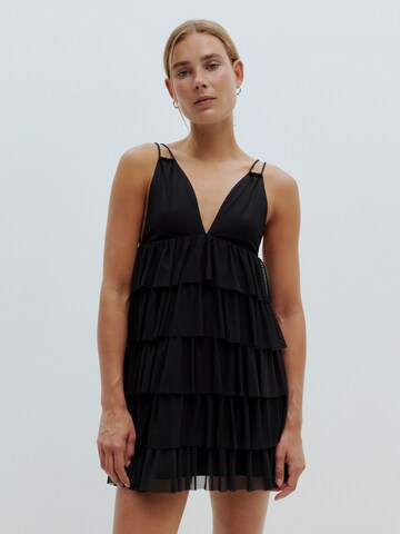 EDITED - Vestido 'Zenzi' em preto: frente