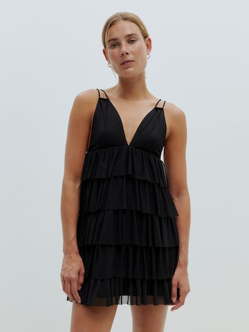 EDITED Dress 'Zenzi' in Black: front