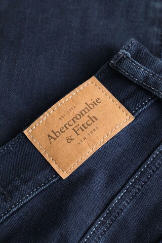Abercrombie & Fitch Cropped Jeans 26 in Blau