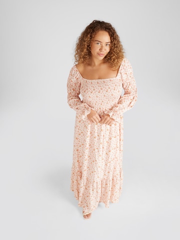 Robe 'Elisa' CITA MAASS co-created by ABOUT YOU en rose