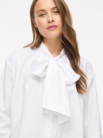Chemisier 'Bowa' VILA en blanc