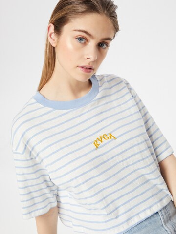 Tricou de la RVCA pe alb