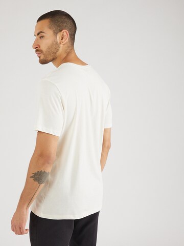 T-Shirt 'Christmas' BLEND en blanc