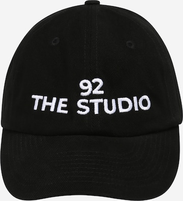 92 The Studio Cap in Black