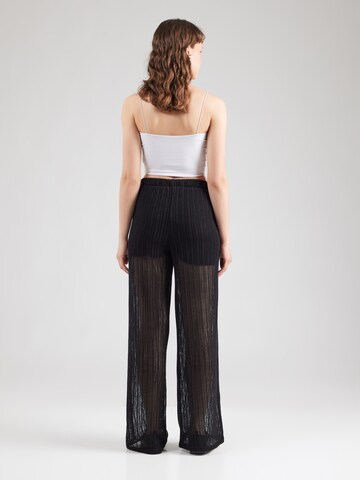 VERO MODA Широки крачоли Панталон 'VMCAILEY' в черно