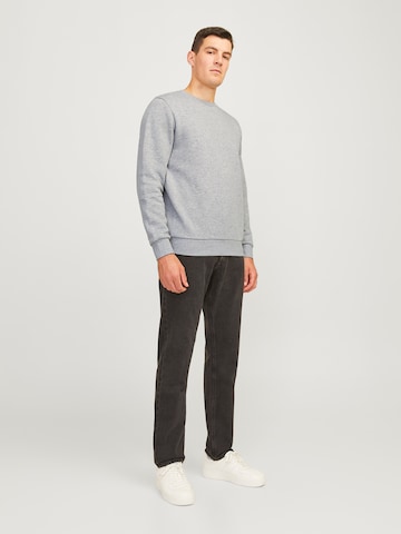 JJ Rebel Sweatshirt 'JREBROCKY' in Blau