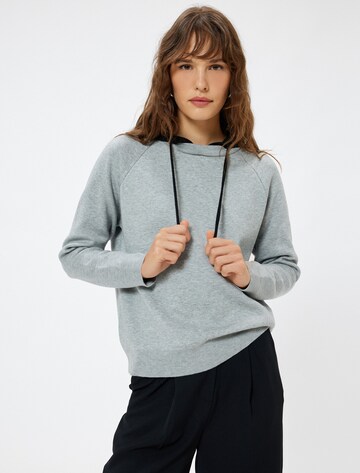 Koton Pullover in Grau: Vorderseite