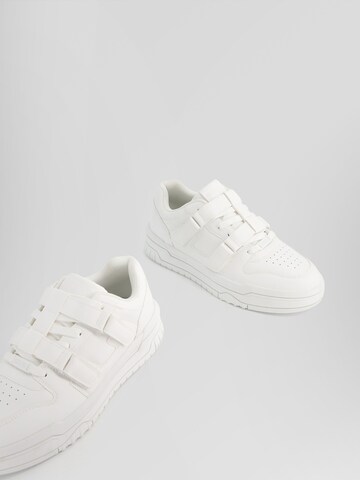 Bershka Platform trainers in White