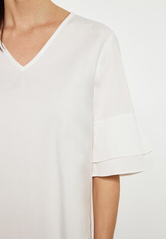 Robe usha BLACK LABEL en blanc