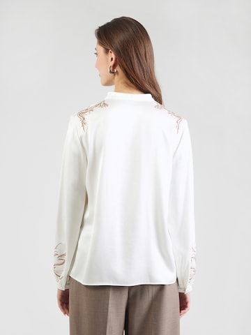 Chemisier Marc Cain en blanc