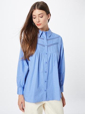 Wallis Blouse in Blue: front