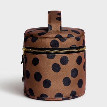 Wouf Toiletry Bag in Brown