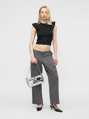 ONLY Top 'ONLCESME' in Black