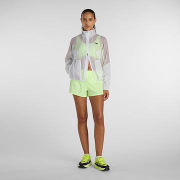 new balance Sportjacke in Weiß
