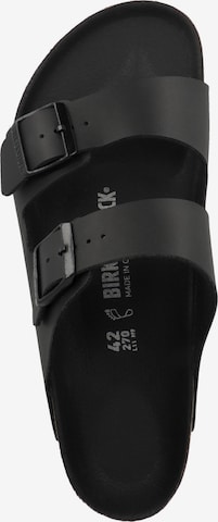 BIRKENSTOCK - Sapato aberto em preto