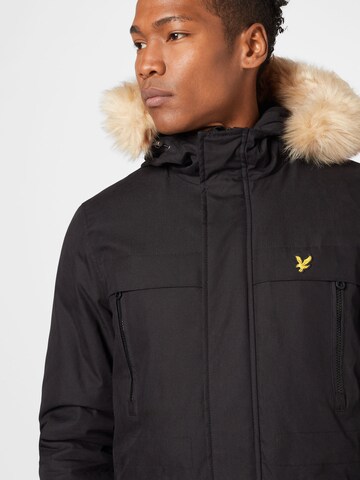 Parka de iarnă de la Lyle & Scott pe negru