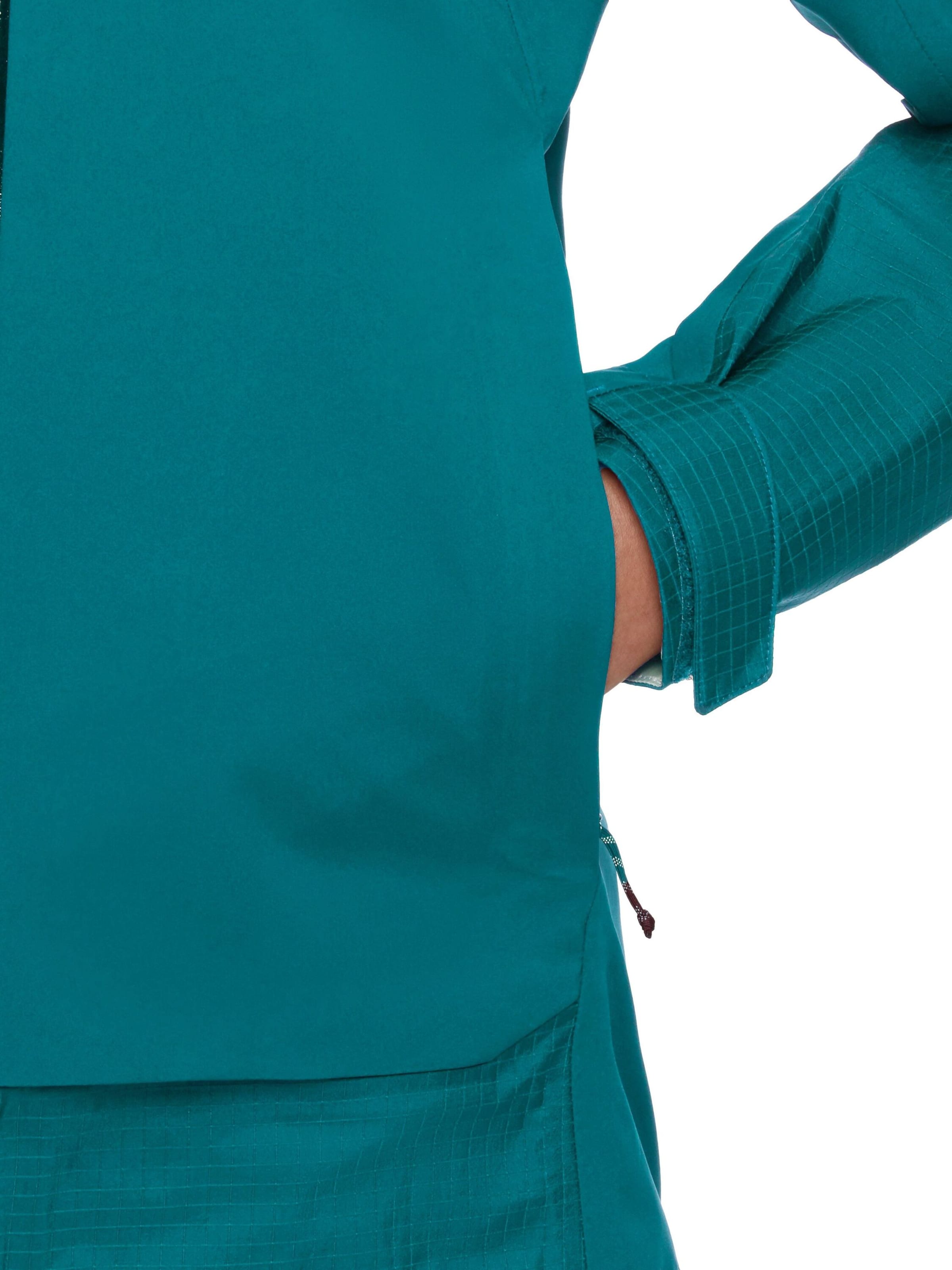 MAMMUT Outdoor Jacket in Green