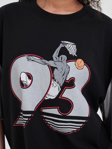 AND1 T-Shirt in Schwarz