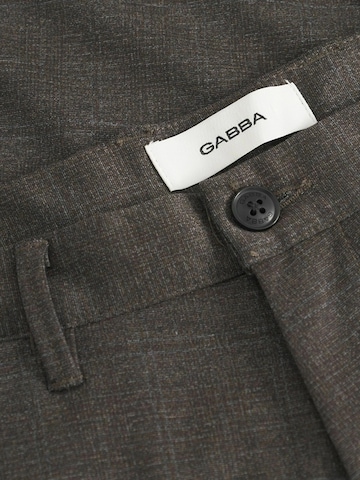 GABBA Regular Hose 'Paul Nygo' in Braun