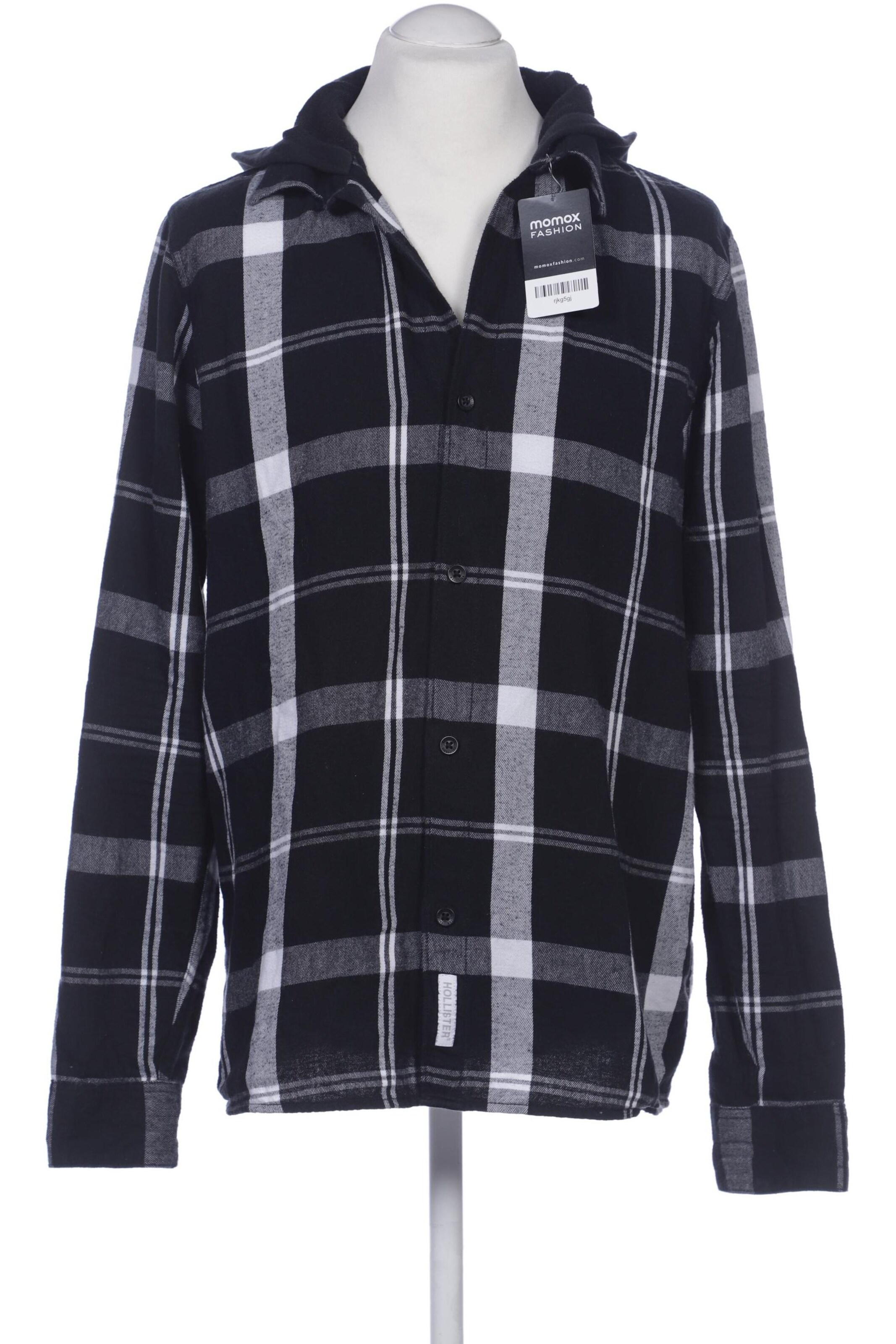 HOLLISTER Button Up Shirt in L in Black: front
