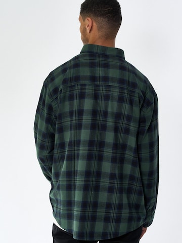 Legends Regular fit Button Up Shirt in Green