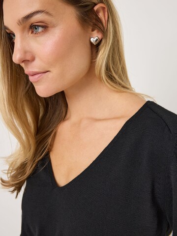 Sweat-shirt Tamaris en noir