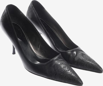 PRADA Pumps 39 in Schwarz: Vorderseite