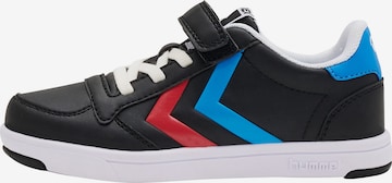 Hummel Sneakers in Zwart: voorkant