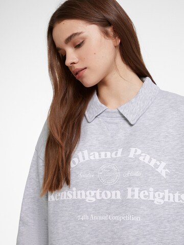 Bershka Sweatshirt i grå