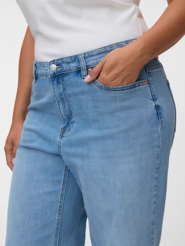Vero Moda Curve - Ropa ancha Vaquero 'VMCOLIVIA' en azul