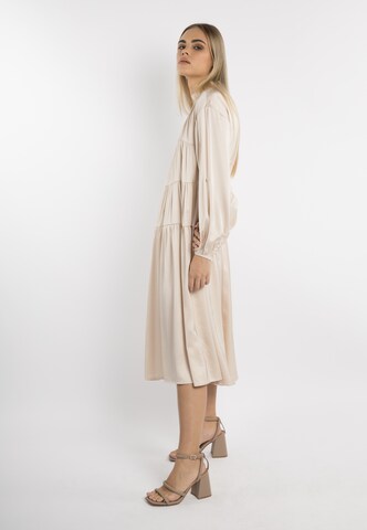 Robe 'Colina' DreiMaster Klassik en beige