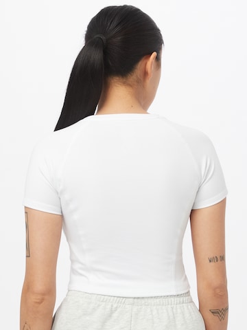 new balance - Camiseta 'PODIUM' en blanco