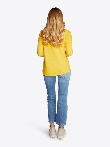 T-shirt Rich & Royal en jaune