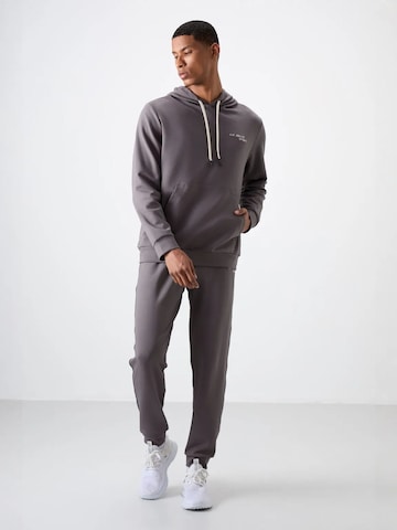 Tommy Life - Fato de jogging em cinzento