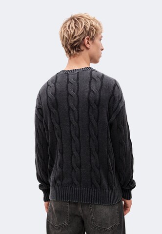 HOLLISTER Pulóver - fekete
