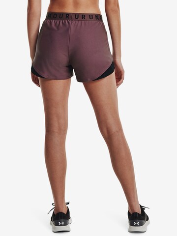 UNDER ARMOUR Regular Sportshorts 'Play Up' in Lila