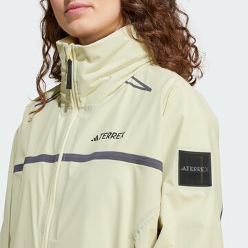 Veste outdoor 'Disney National Geographic' ADIDAS TERREX en jaune