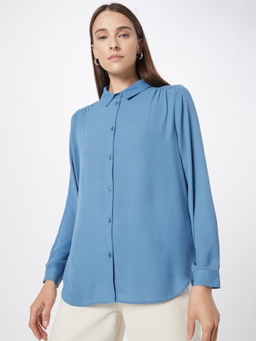 VILA - Blusa em azul: frente