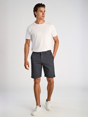 Lindbergh Regular Chino in Blauw