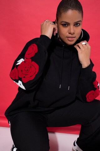 Studio Untold Sweatshirt in Zwart