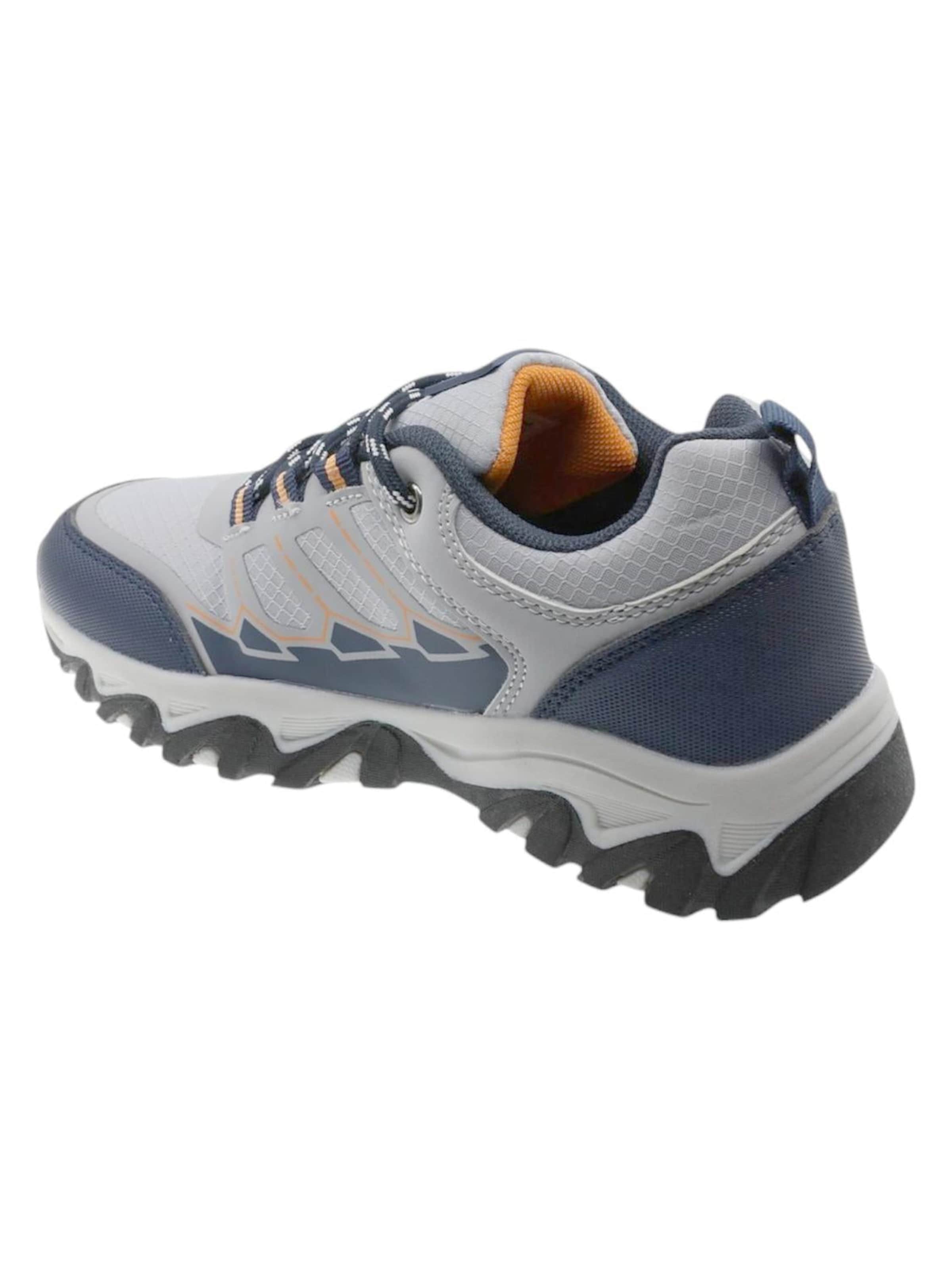 Sneaker di Beppi in grigio