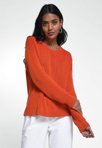 Pull-over St. Emile en orange : devant