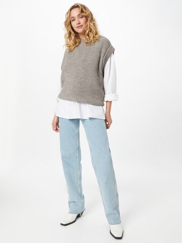 DRYKORN Pullover 'Tilani' in Grau