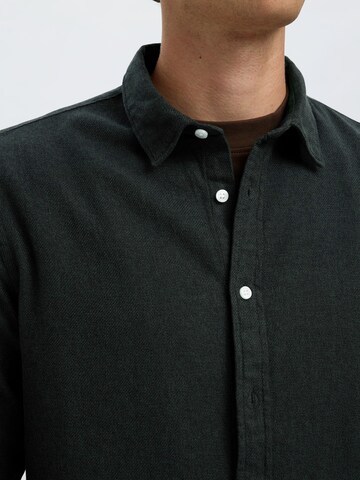 SELECTED Regular fit Риза 'SLHREGNoah' в зелено