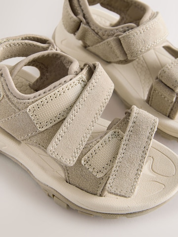 Next Открытая обувь в Бежевый