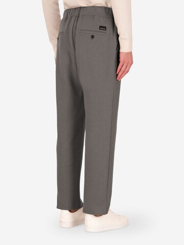 Distretto12 Loosefit Broek 'T. Feel' in Grijs