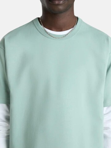 VANS Shirt 'VANS OFF THE WALL II SS T-SHIRT' in Green