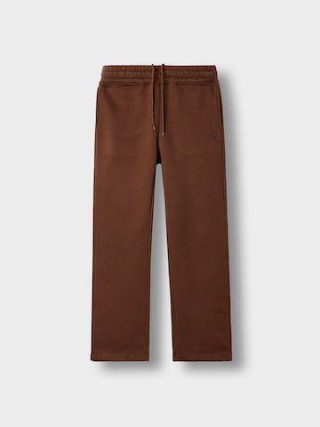 Burocs Workout Pants in Brown: front
