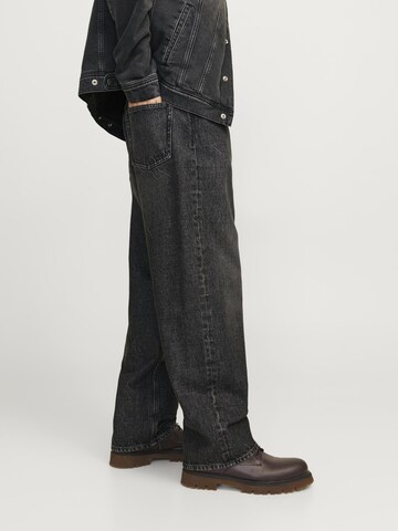 JACK & JONES Regular Jeans 'ALEX' in Black